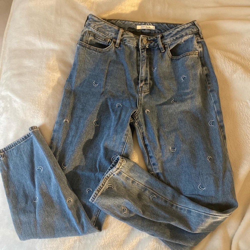 Pacsun embroidered loose mom jeans
